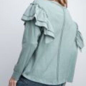 Easel brand NWT Mint Ruffled Sleeve Blous